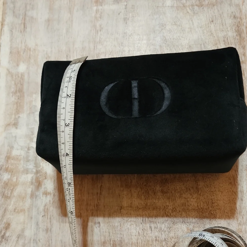 Dior chic black